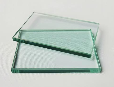 安全門窗鋼化玻璃的特點